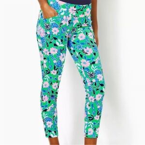 Lilly Pulitzer UPF 50 Luxletic Corso Pants Spearmint Golf Till You Drop Green 4
